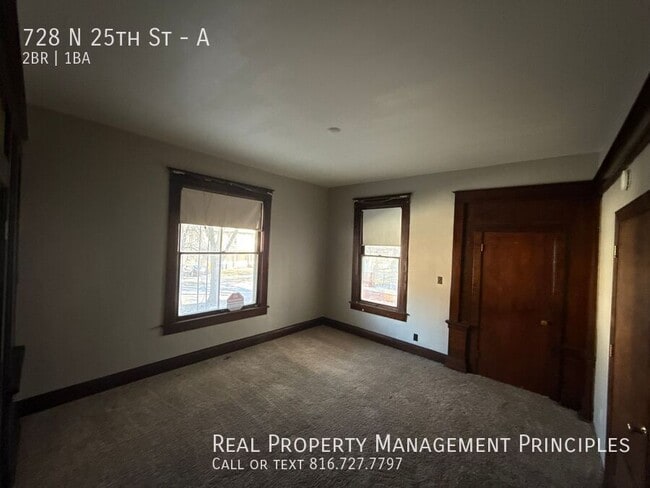 Building Photo - 728 N 25th St