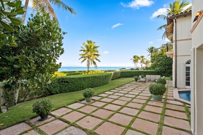 Building Photo - 240 N Ocean Blvd