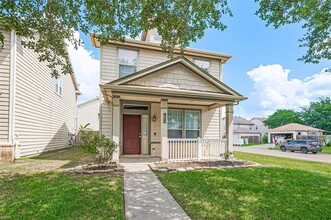 Building Photo - 18934 Sandelford Dr