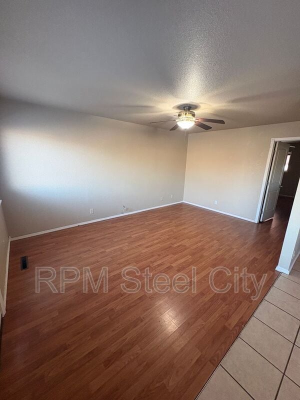 Building Photo - 1926 E 15th St