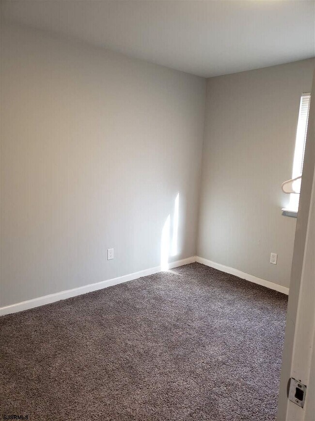 Building Photo - 2744 Mimosa Ct