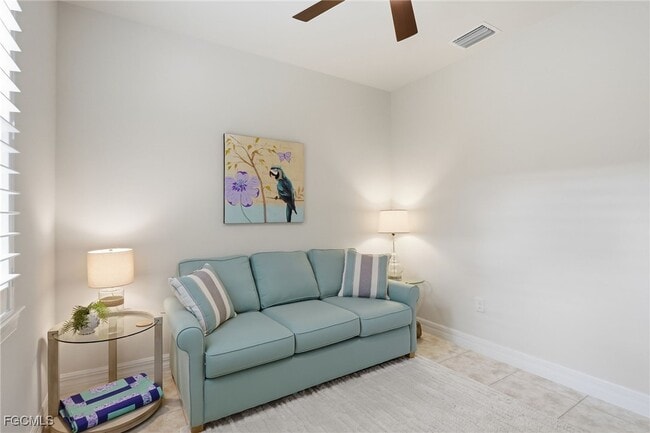 Building Photo - 11012 Castlereagh St