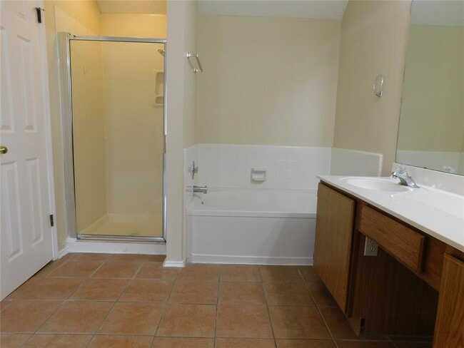 Building Photo - 716 Camp Fire Trail