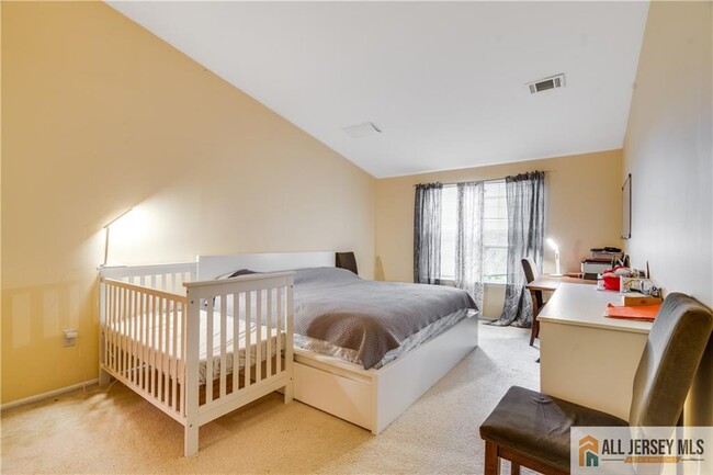 Building Photo - 3113 Cypress Ct