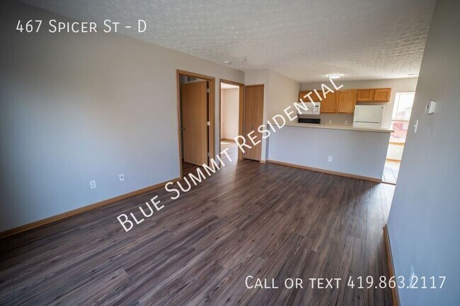 Building Photo - *** Rental Specials *** 2 bedroom Apartmen...