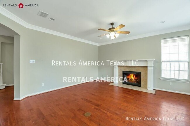 Building Photo - Villas at Suncreek, Allen! Beautiful 5 Bed...