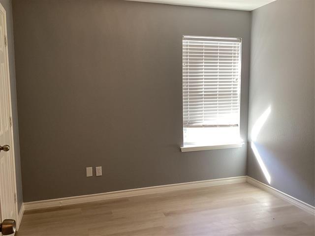 Building Photo - 825 Coppin Dr