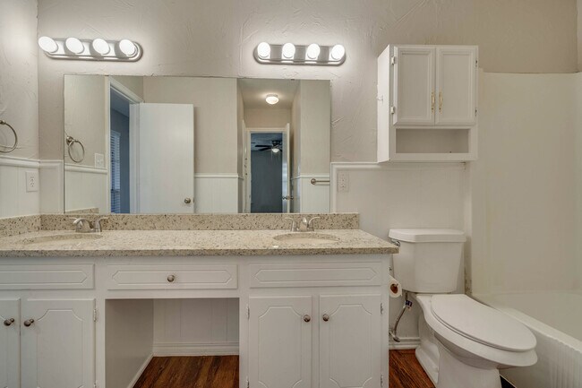 brand new granite counter tops - 1233 Cordell St