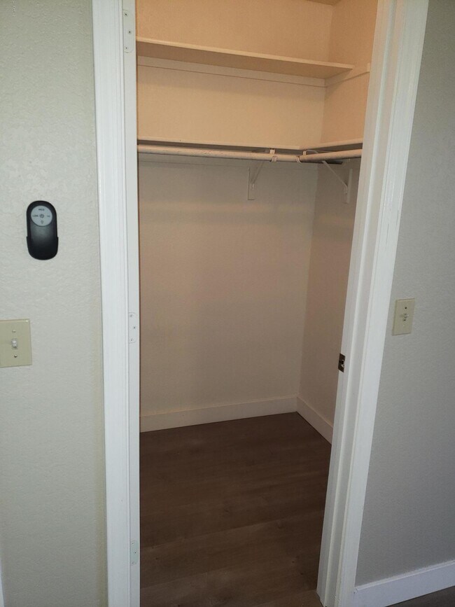 Building Photo - 11832 N Saguaro Blvd