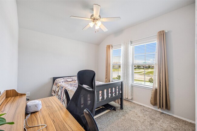 Building Photo - 22627 Petrizzi Ln