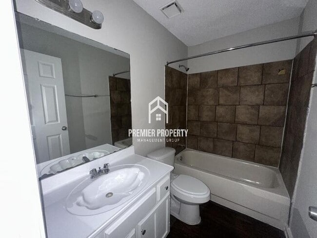 Building Photo - 7172 Ransdorp Dr