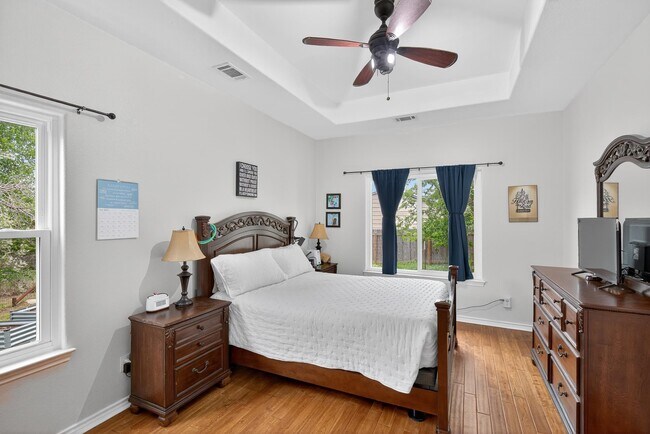 Building Photo - 3630 Lepan Trail