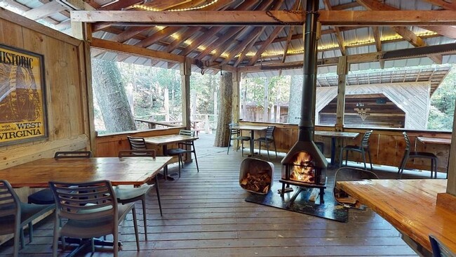 Primary Photo - 15303 Midland Trail