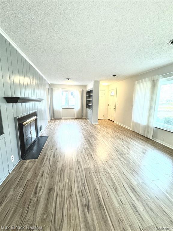 Building Photo - 158 Marlborough Dr