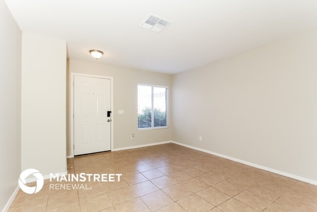 Building Photo - 11215 W Devonshire Ave