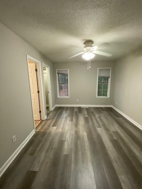 Building Photo - 5045 Laurel Springs Way SE