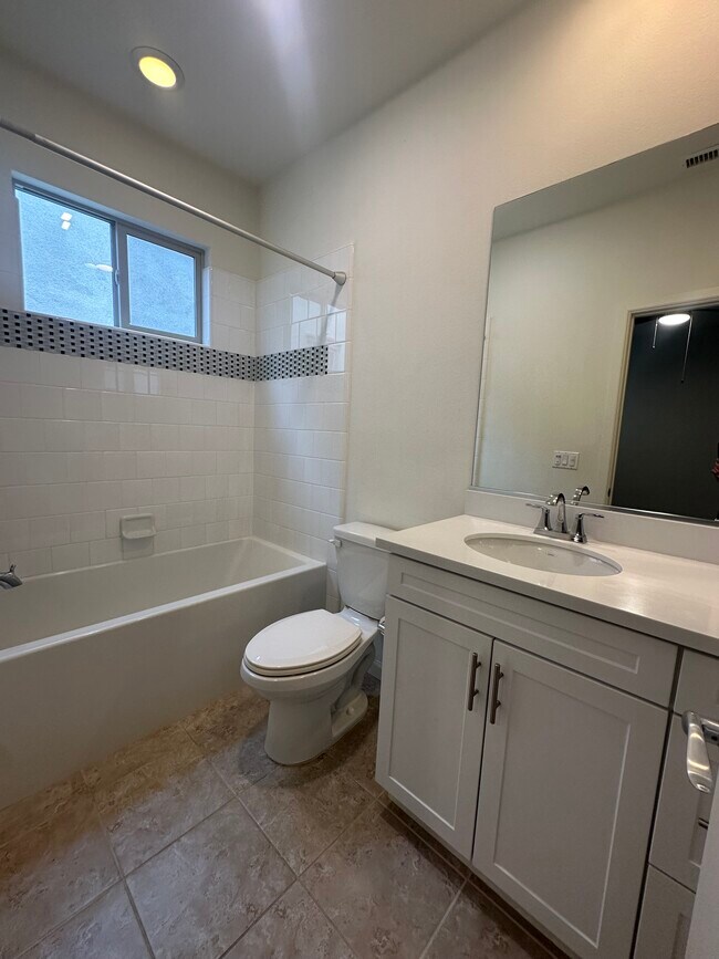 Building Photo - 6449 Autumn Gold Way