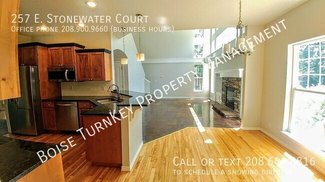 Building Photo - 257 E Stonewater Ct