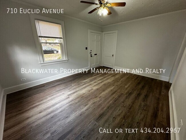 Building Photo - Adorable 3 Bedroom Home off Fort Avenue!