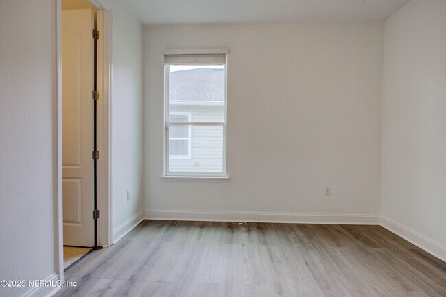 Building Photo - 174 Antilles Rd