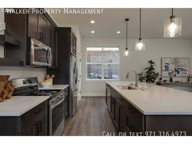 Building Photo - 1008 E Rork Ct