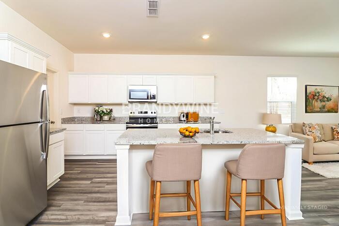 Building Photo - 534 Otway Lp