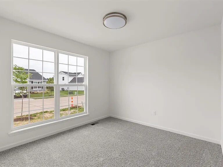 Building Photo - 106 Harrow Drive