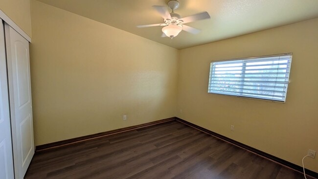 Building Photo - Darling Bungalow with New Flooring!