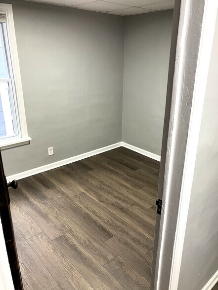 Building Photo - 198 Columbus Ave