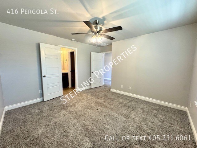 Building Photo - 416 Pergola St