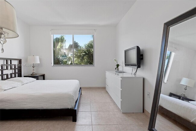 Building Photo - 110 Washington Ave