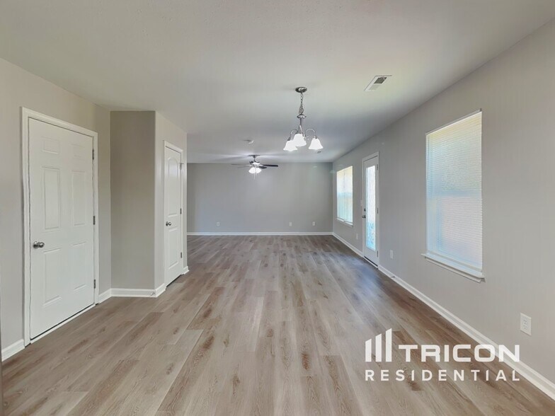 Building Photo - 5321 Carnelian Dr