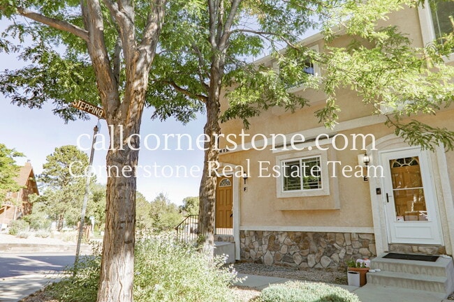 Building Photo - 1415 Madison Ridge Heights