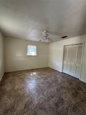 Building Photo - 5342 Burbank Dr