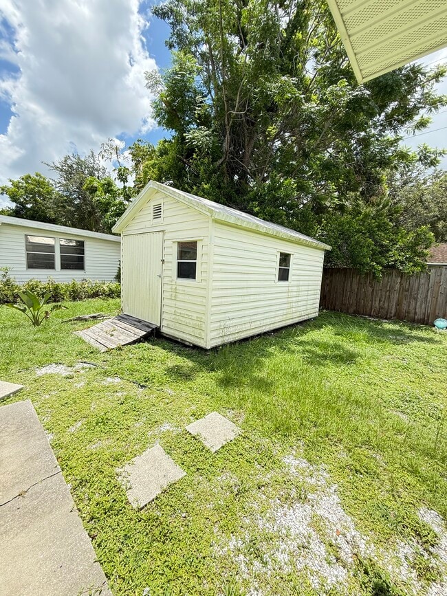 Building Photo - 2626 Cheryle Ln