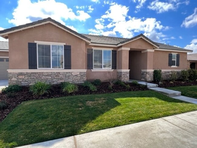 Building Photo - Coming Soon!