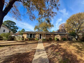 Building Photo - Coming Soon!!! 3 beds, 2 baths, 2 living areas — plenty of space to live, relax, and enjoy!