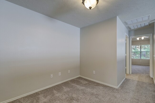 Building Photo - 182 W Stedhill Loop