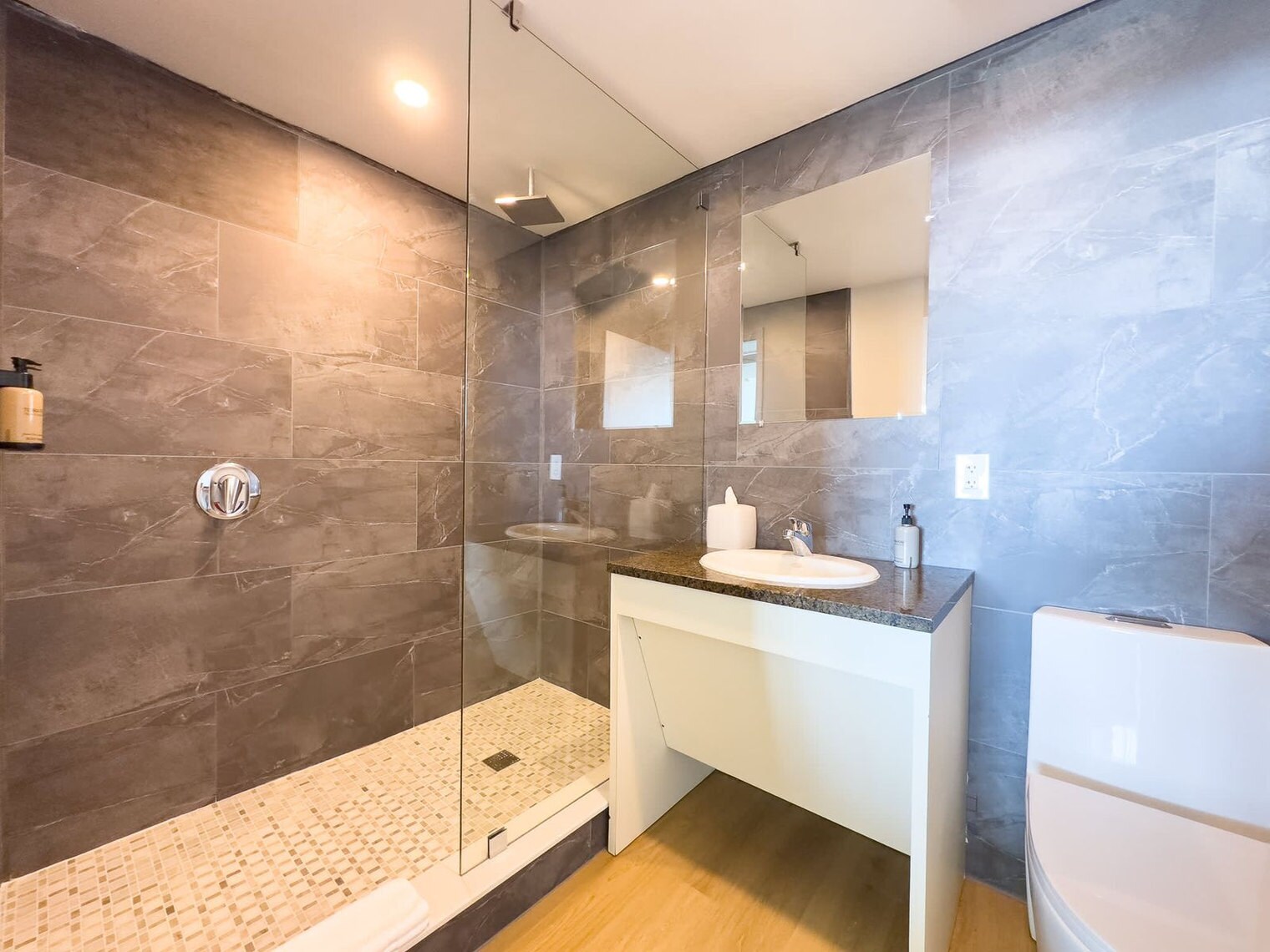 Building Photo - 2889 McFarlane Rd