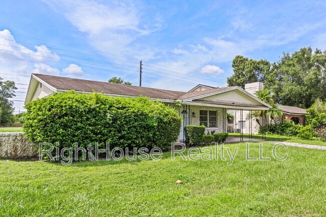 Building Photo - 4584 Kirkland Blvd