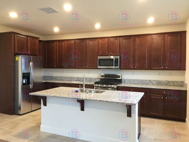 Building Photo - 3 Bedroom 2 Bath Home Home in Wingfield!!