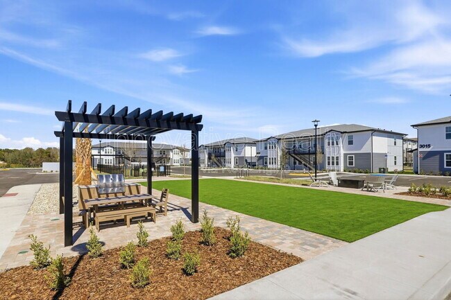 Building Photo - 3085 Soldier City Wy