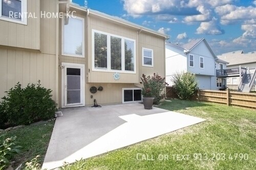 Building Photo - 12465 S Quail Ridge Dr