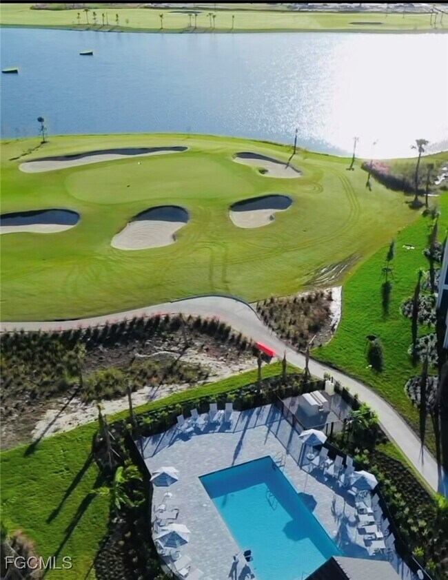 Building Photo - 15155 Bluffton Lane