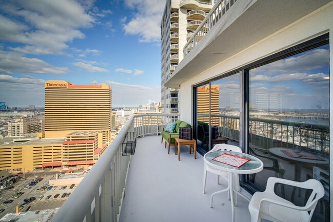 Building Photo - 3101 Boardwalk