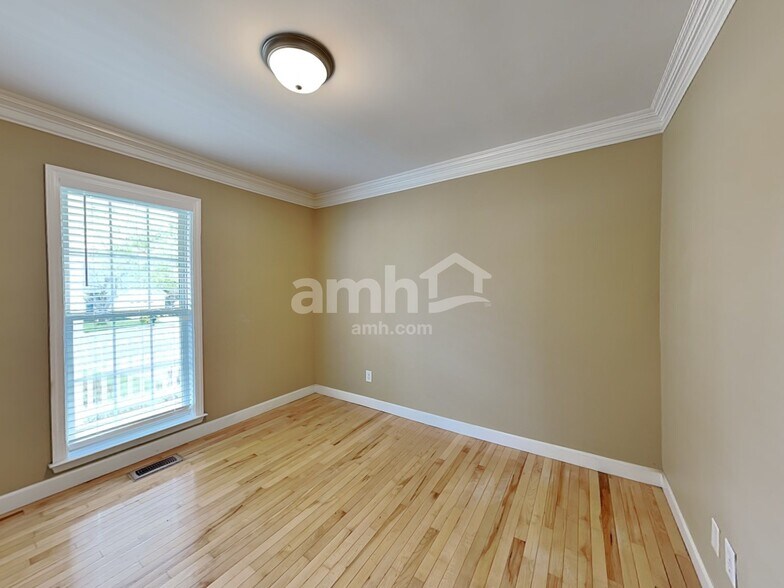 Building Photo - 215 Aqua Marine Ln