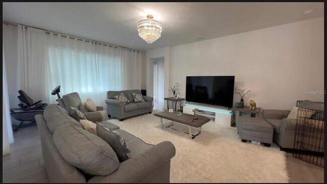 Building Photo - 5058 Down Ct