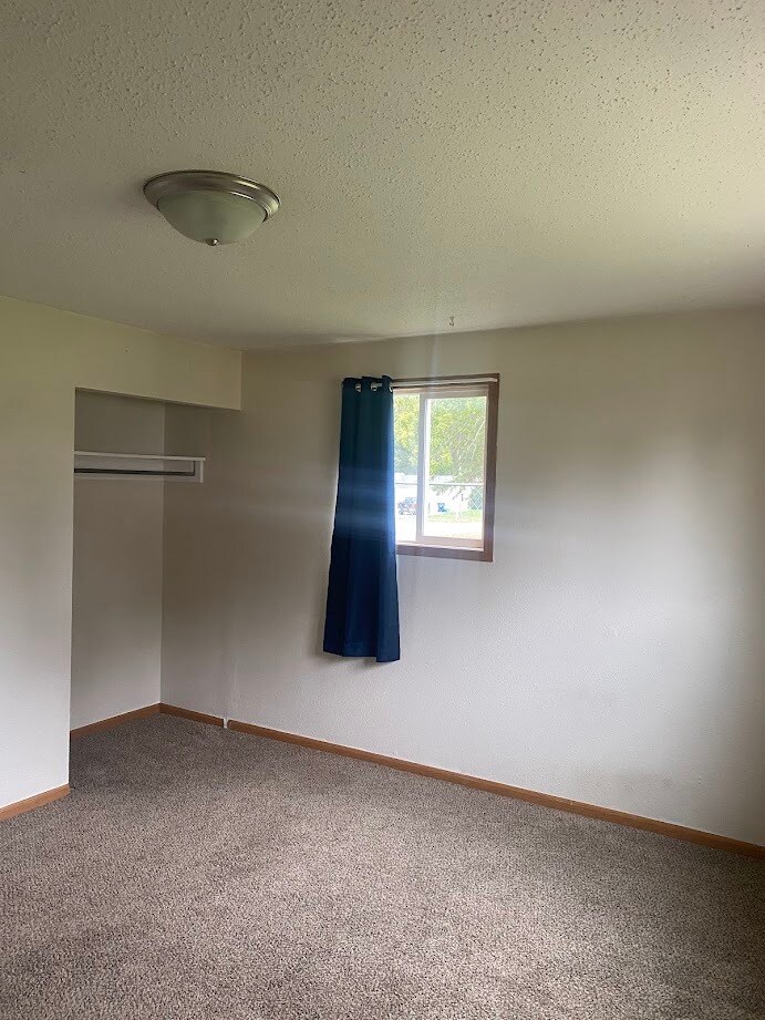 Building Photo - 310 Vinton Ave