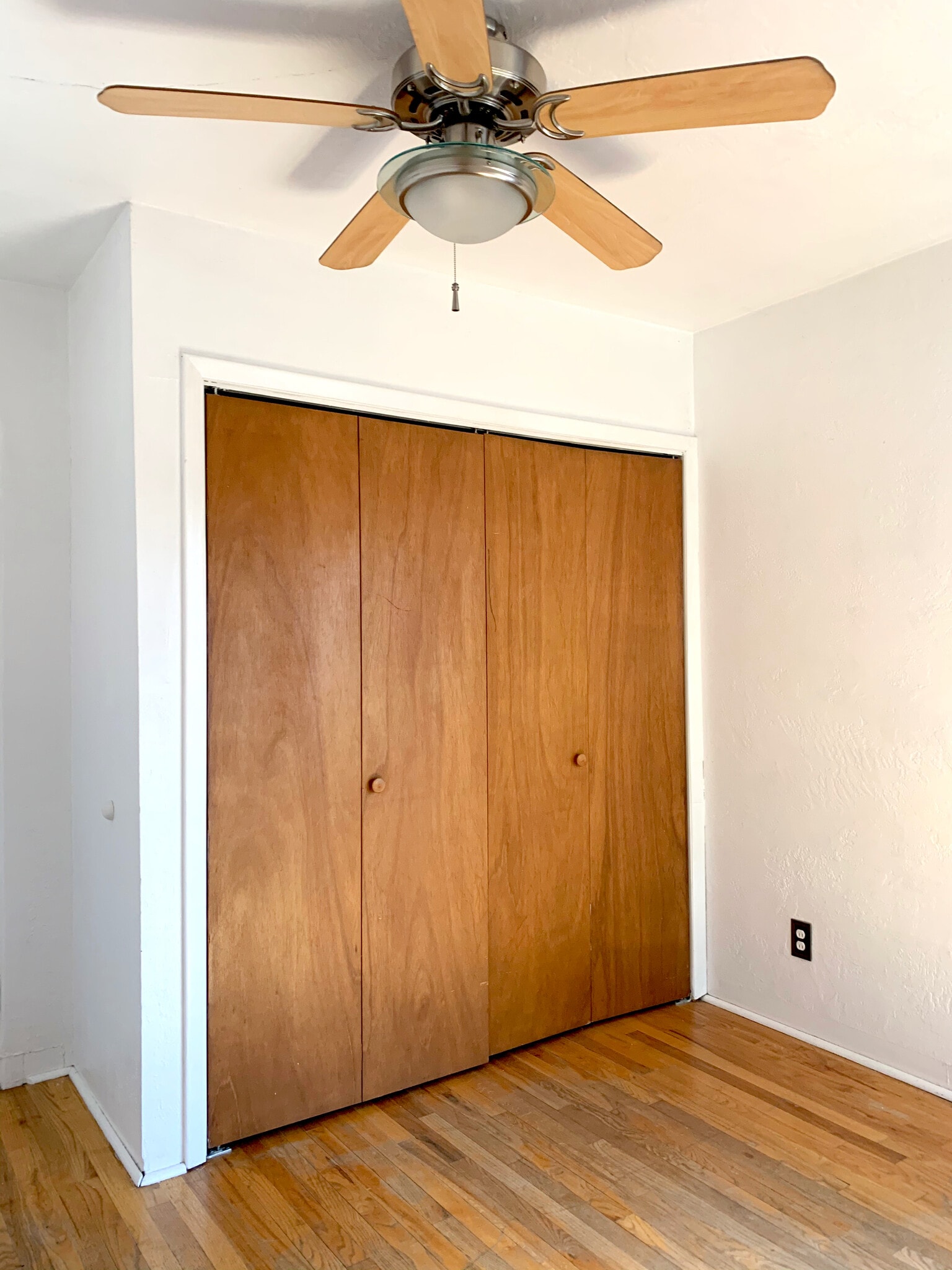 Building Photo - 417 Princeton Dr SE