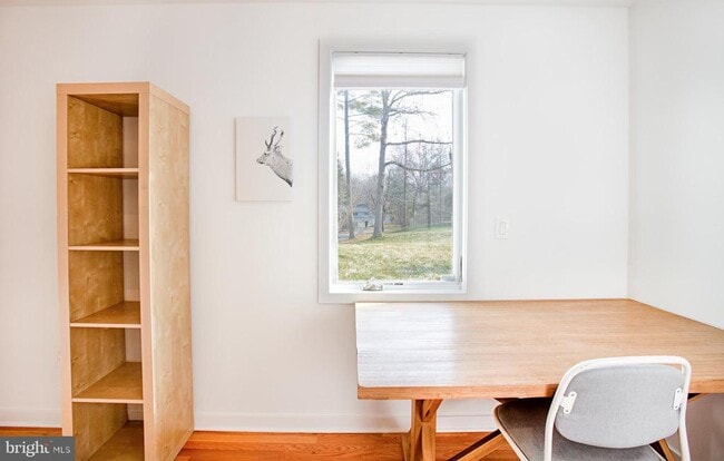 Building Photo - 92 Overbrook Dr